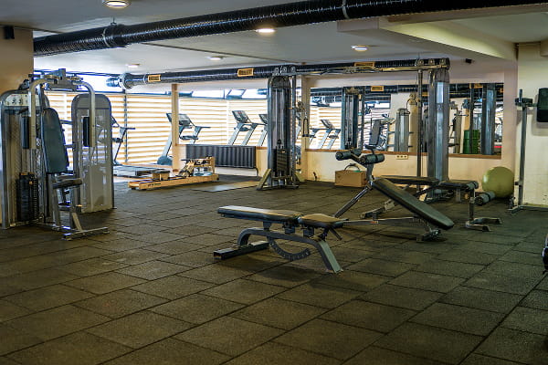 Dark Gym Kadınlara Özel Spor Alanı